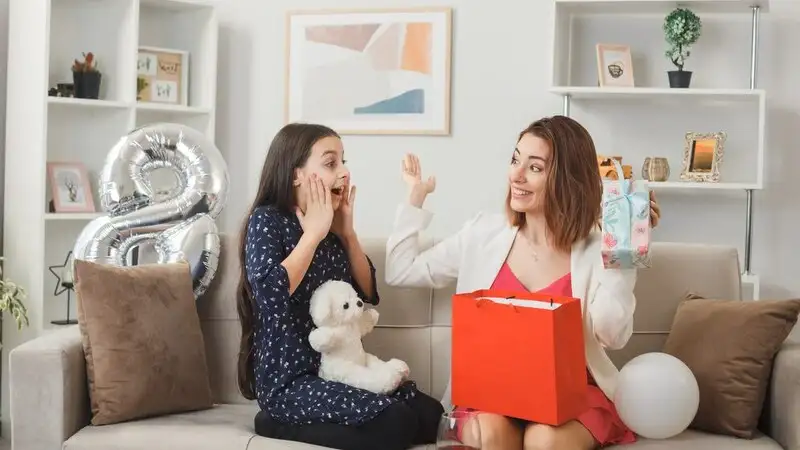 The Complete Guide to Win Big from Look What MomFound Give Away Events