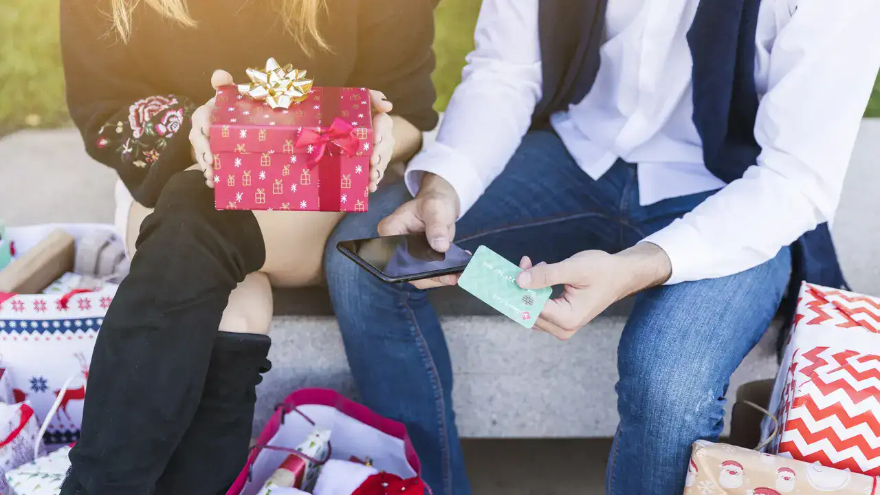 Give aways Look What Mom Found: Where and How to Win Free?